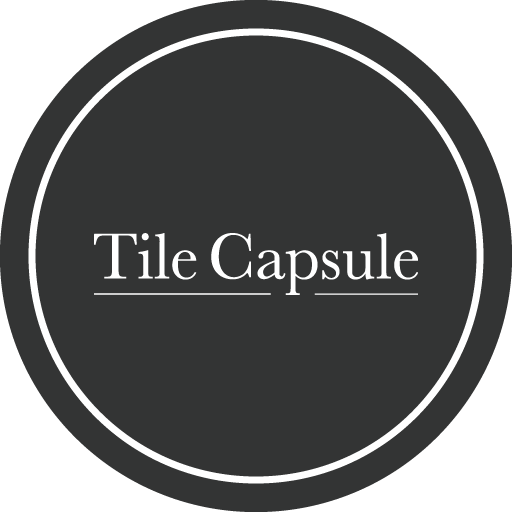 Tile Capsuleの白文字・丸デザインロゴ